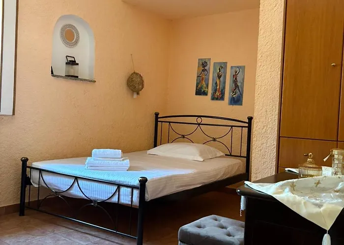 Βίλα Voukamvilia 3 Minutes Walk From Νεόν Οίτιλον