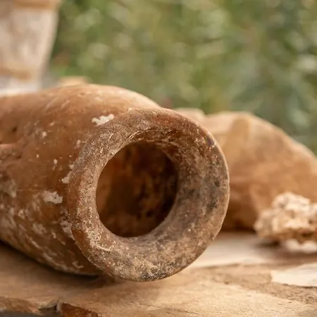 Voukamvilia 3 Minutes Walk From Vila *