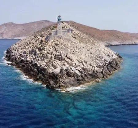 Voukamvilia 3 Minutes Walk From