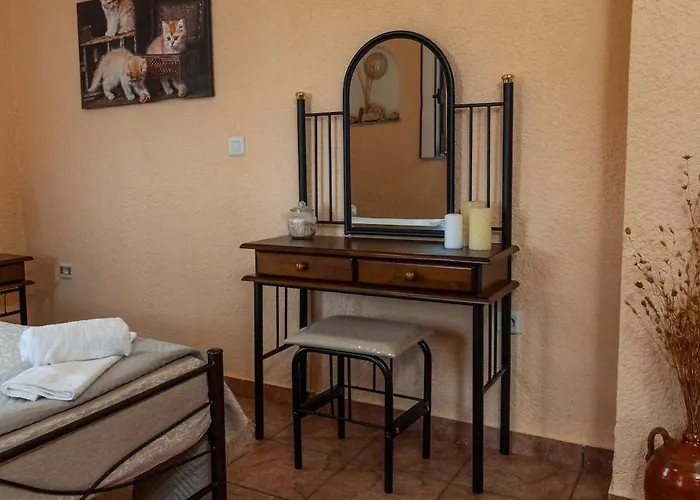 Villa Voukamvilia 3 Minutes Walk From *